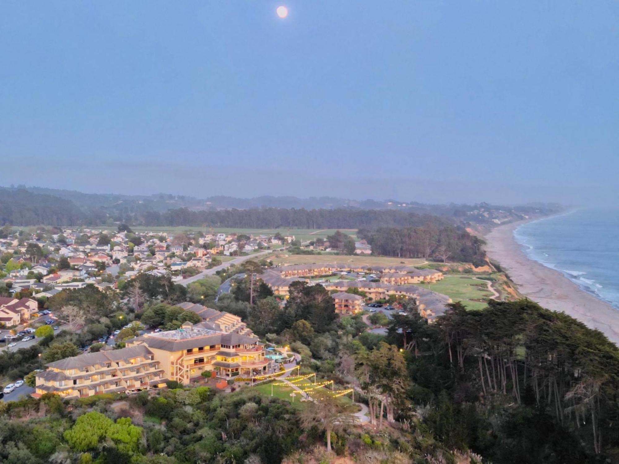 Aparthotel Spectacular Ocean View - 3 Heated Pools - Seascape Aptos Exterior foto